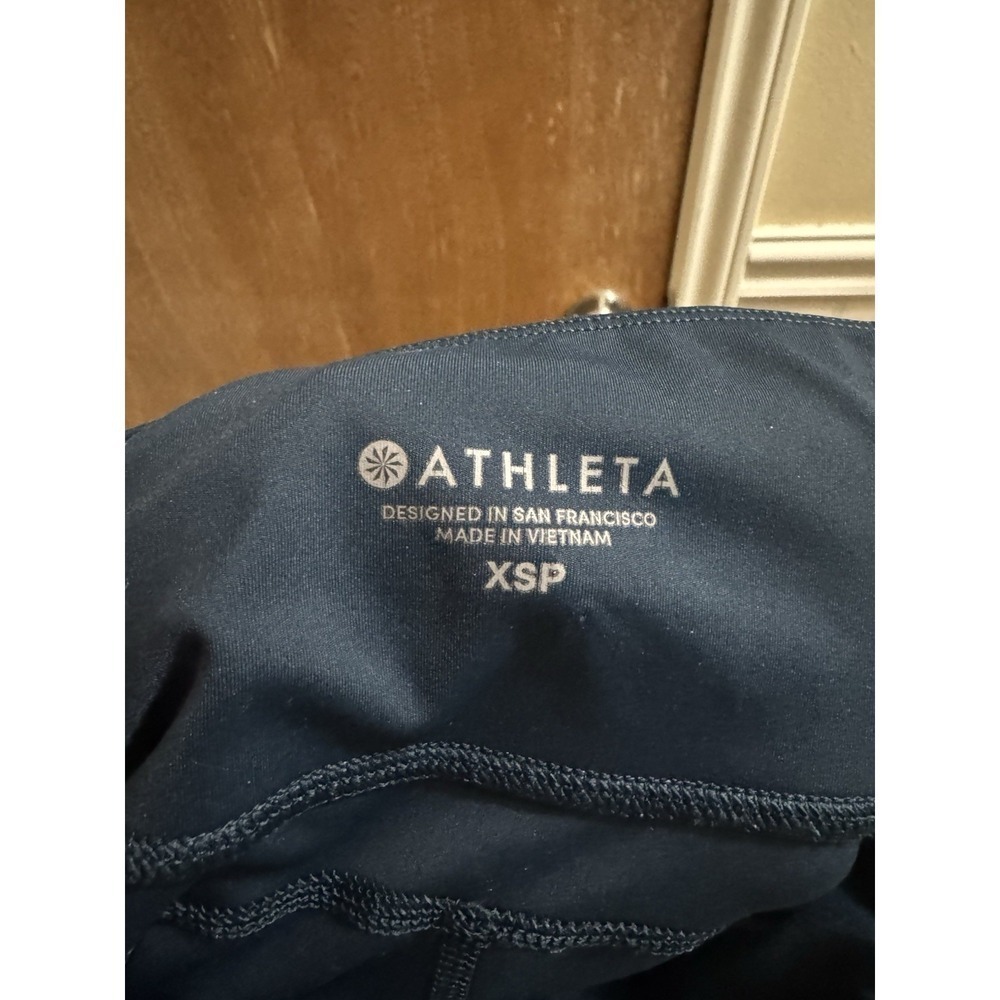 Athleta Oasis Contender 7/8 Lagoon Teal Legging Tropical XSP Petite Women Active - Picture 8 of 9